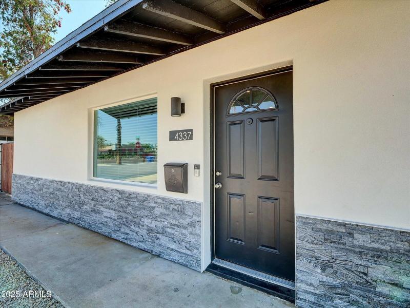 45-4337 E Wilshire Dr-45