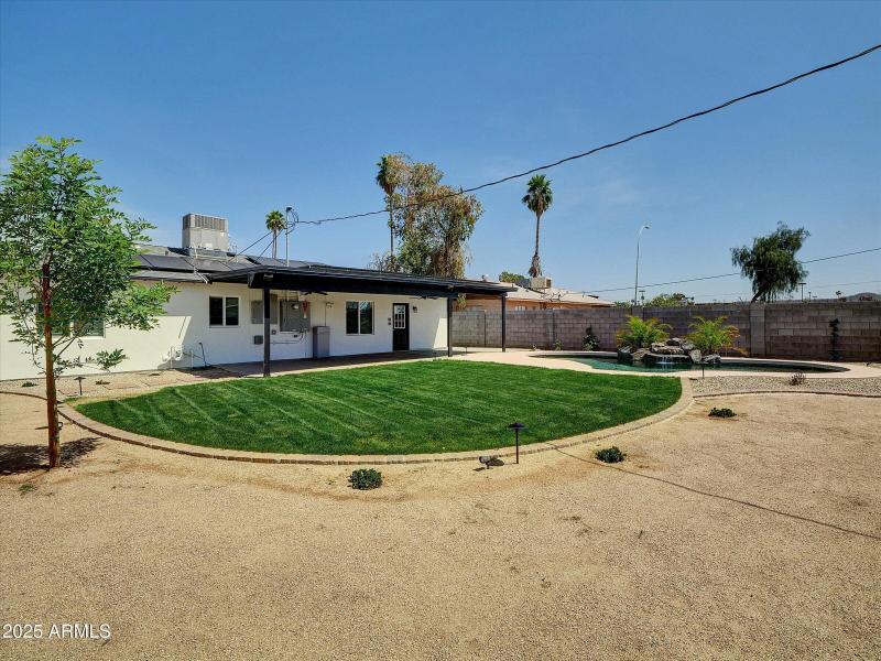 41-4337 E Wilshire Dr-41