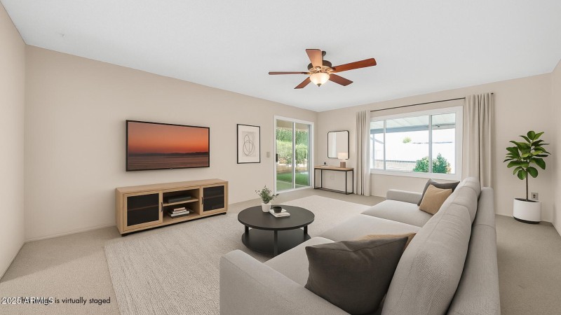 20018 N Lake Forest Dr