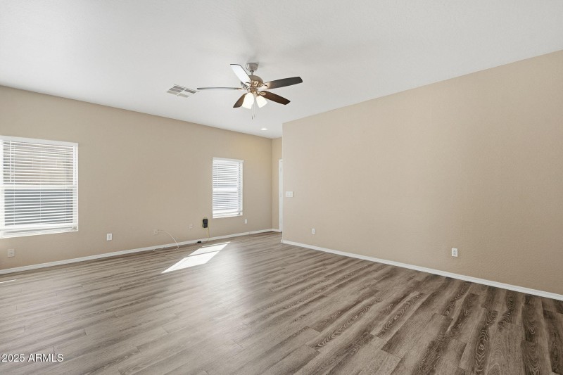 17-web-or-mls-ListerPros-17