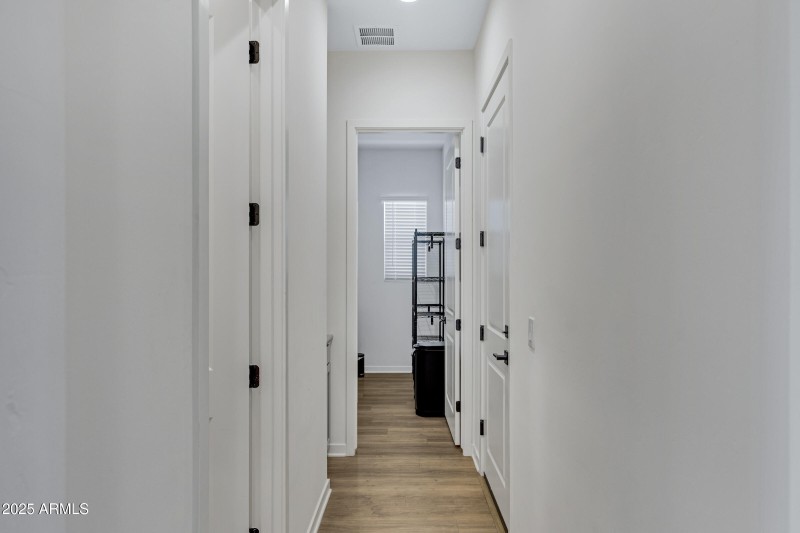 10051 E Talon Ave-24