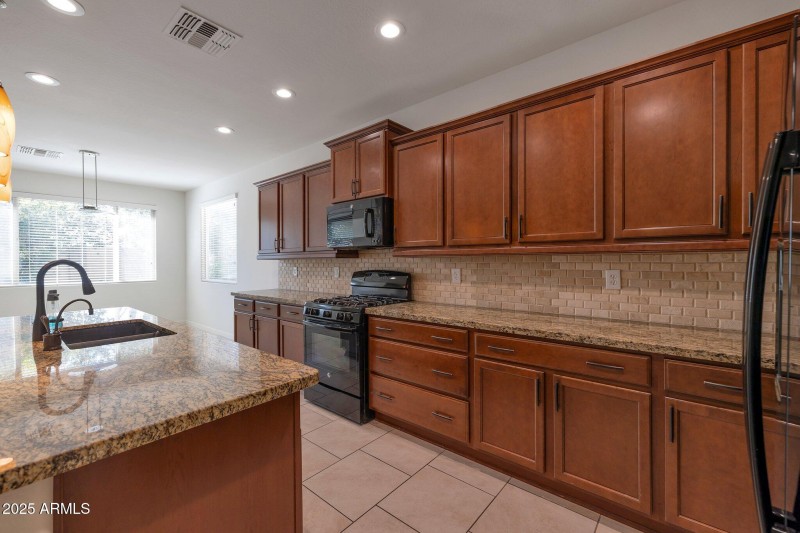 19-web-or-mls-QP--19