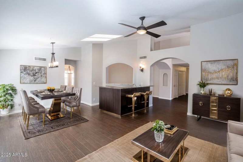 3V6A2028-HDR - Dining Room - Luxury - 17