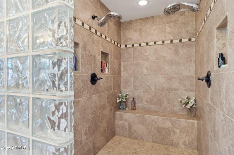 75-web-or-mls-11621-s-blackfoot-dr