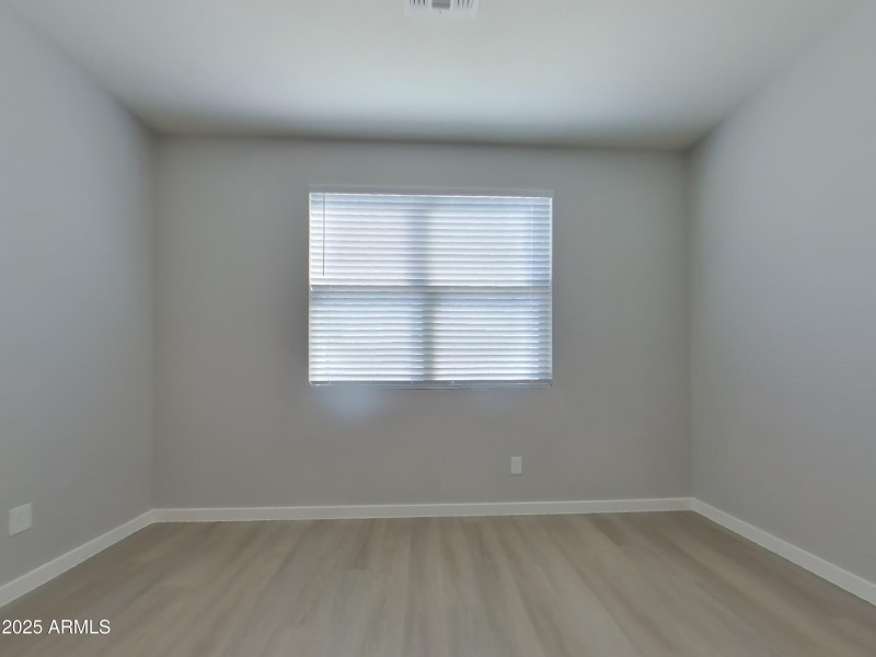 6_pc_fDjEsEvNdE_Wv6G7D0Ubf_layout_1