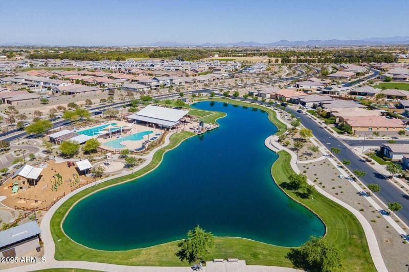 communtiy lake drone