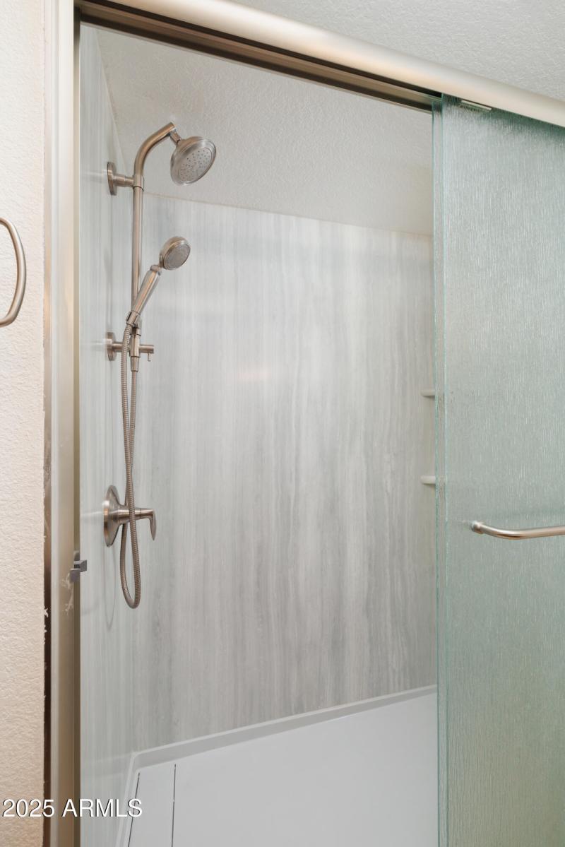 4775_W_Mission_Ln_10_17_25_19