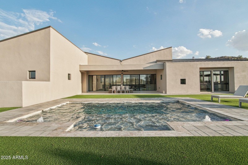 44-web-or-mls-W Estes Way-S2708-044