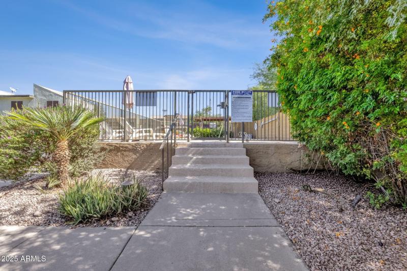 37-web-or-mls-2006-n-51st-way