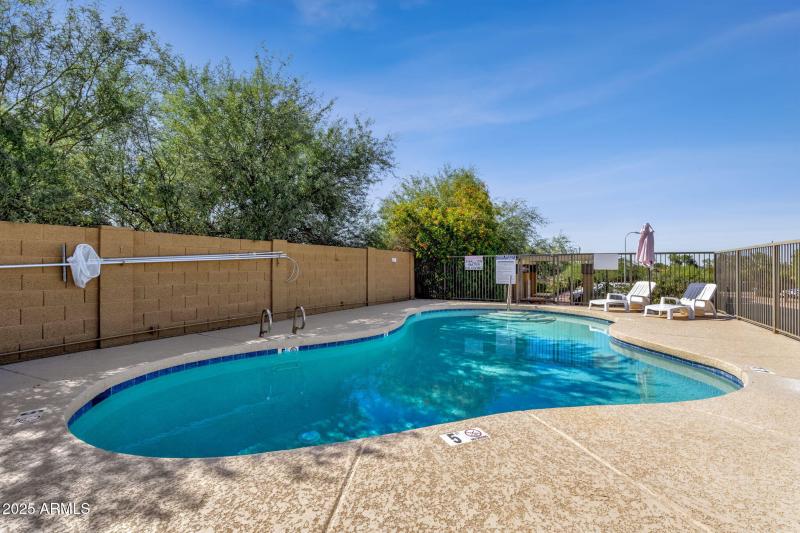 39-web-or-mls-2006-n-51st-way