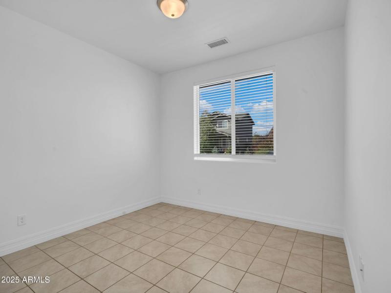 10-web-or-mls-TimberCreekImagery-13