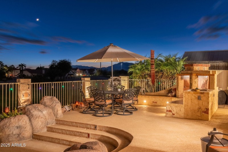 113-web-or-mls-QVB06912-HDR-Edit