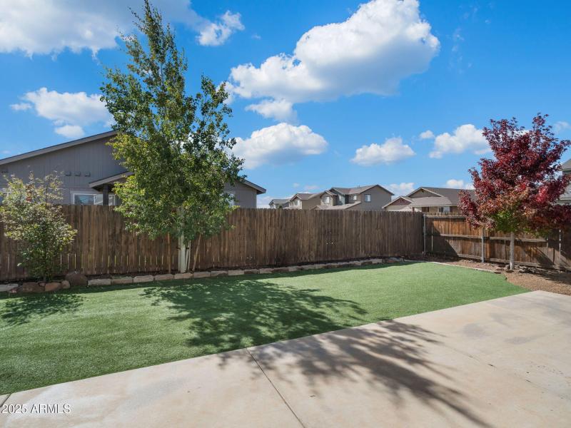 29-web-or-mls-TimberCreekImagery-32