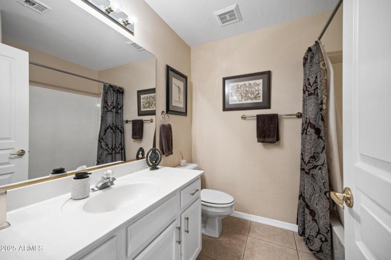 1978 E Stephens Dr-26