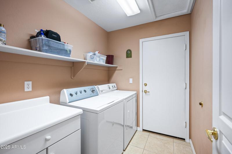 1978 E Stephens Dr-34