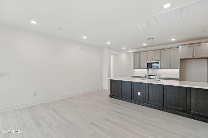 Kitchen Island W Island Seating