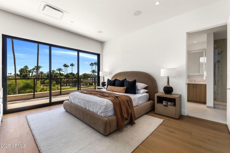 21-web-or-mls-IMG_8003 copy