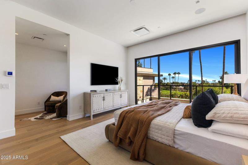 22-web-or-mls-IMG_8015 copy