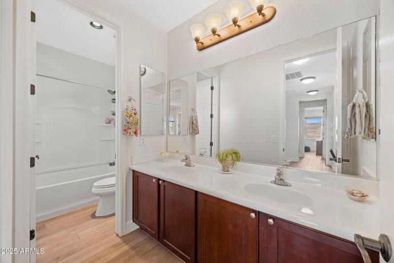 27 - Bathroom 3 Upstairs