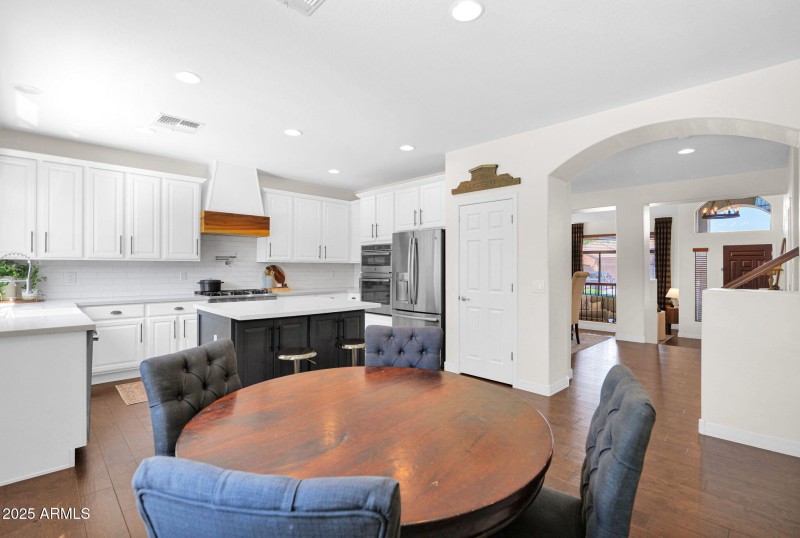 20-web-or-mls-P1247290