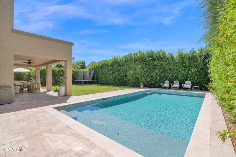 63-web-or-mls-P1247360