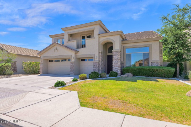 70-web-or-mls-P1247367