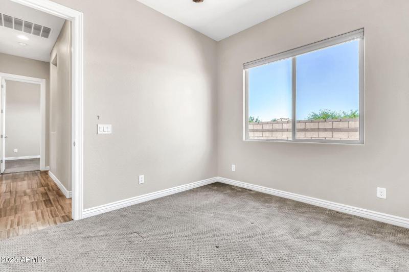 2827 E Bellerive Dr2-42