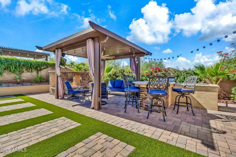 2827 E Bellerive Dr2-62