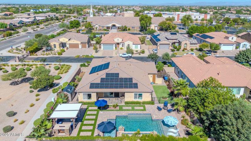 2827 E Bellerive Dr Drone-10