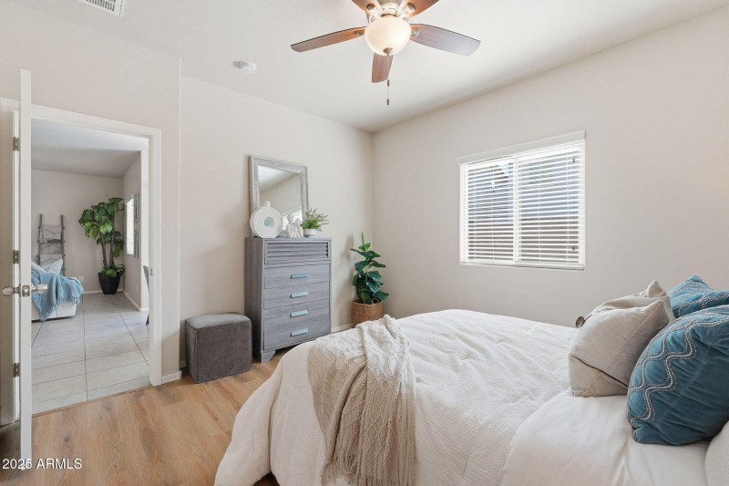 18-web-or-mls-ListerPros-18