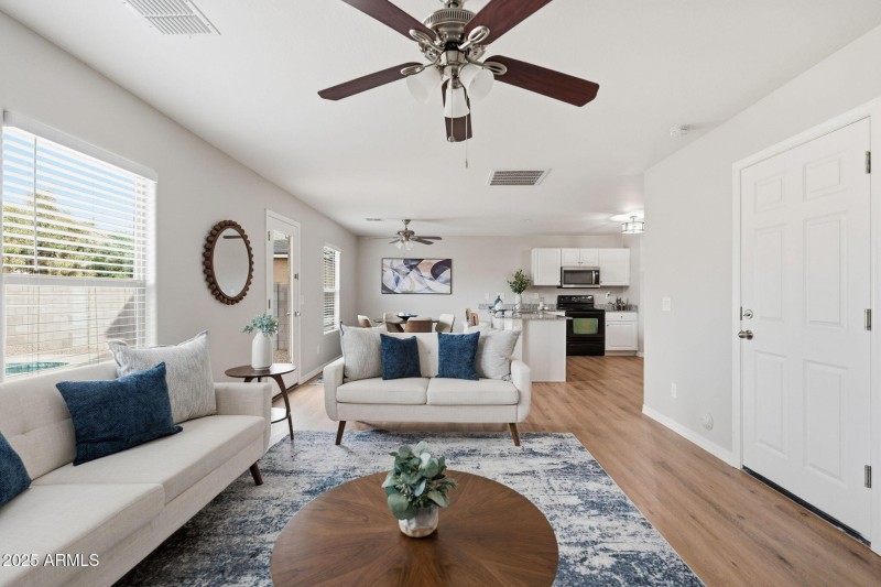 12-web-or-mls-ListerPros-12