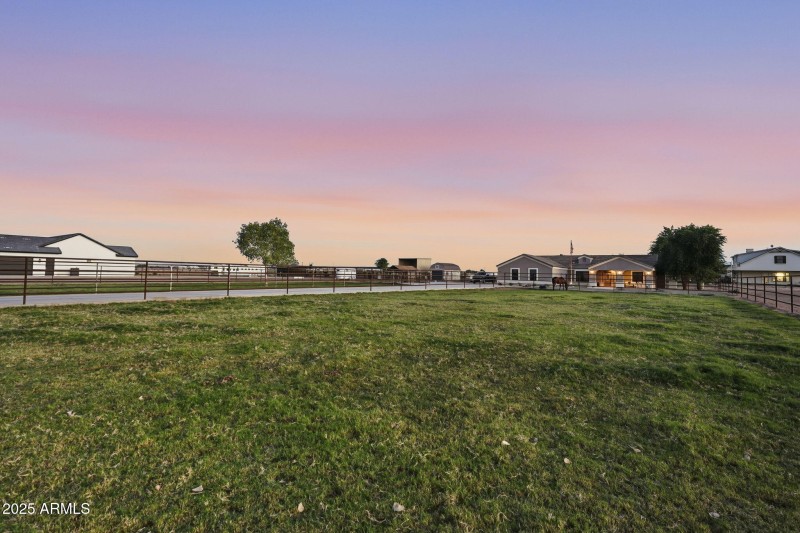 22-web-or-mls-ListerPros - Twilight-14