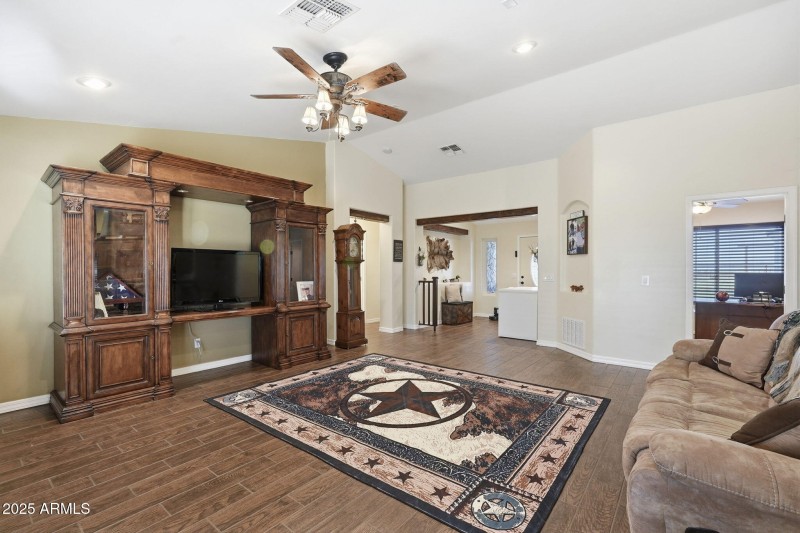 58-web-or-mls-ListerPros-12