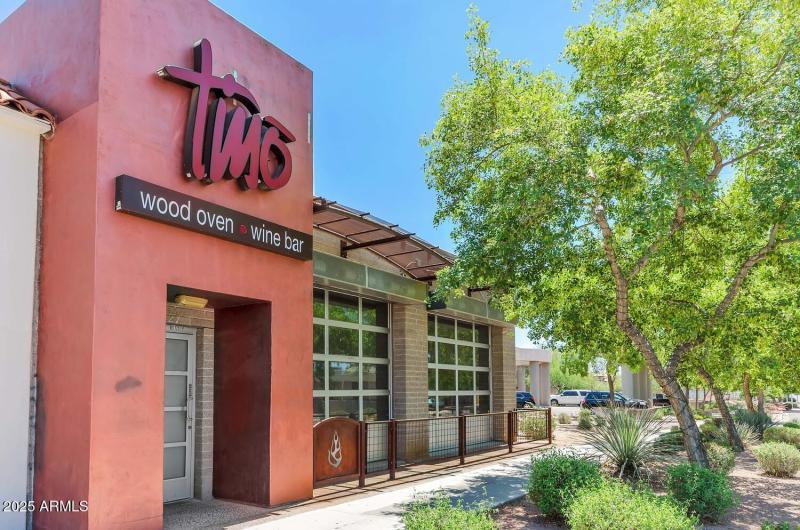 Copy of 316 E Vogel Ave-large-063-012-31