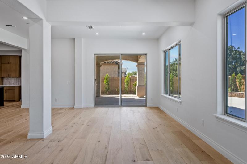 3126 E Wildhorse Ct-17