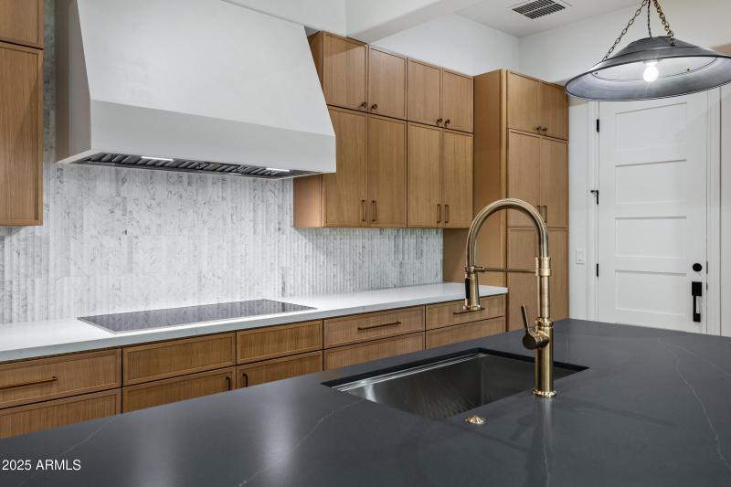 3126 E Wildhorse Ct-21