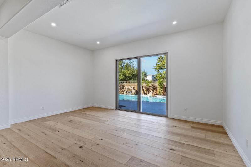 3126 E Wildhorse Ct-33