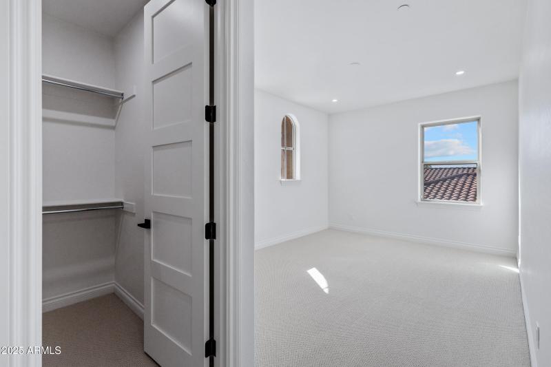 3126 E Wildhorse Ct-53