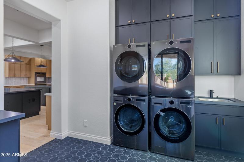 3126 E Wildhorse Ct-68