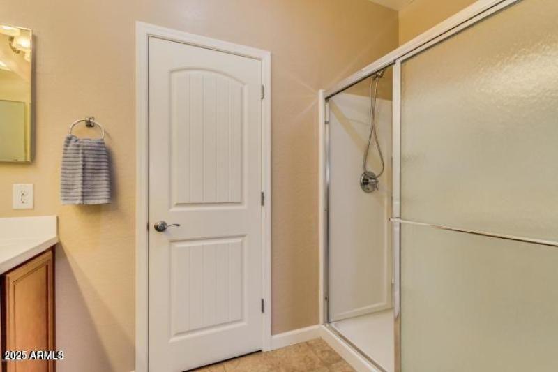 20221020225809523751000000-o