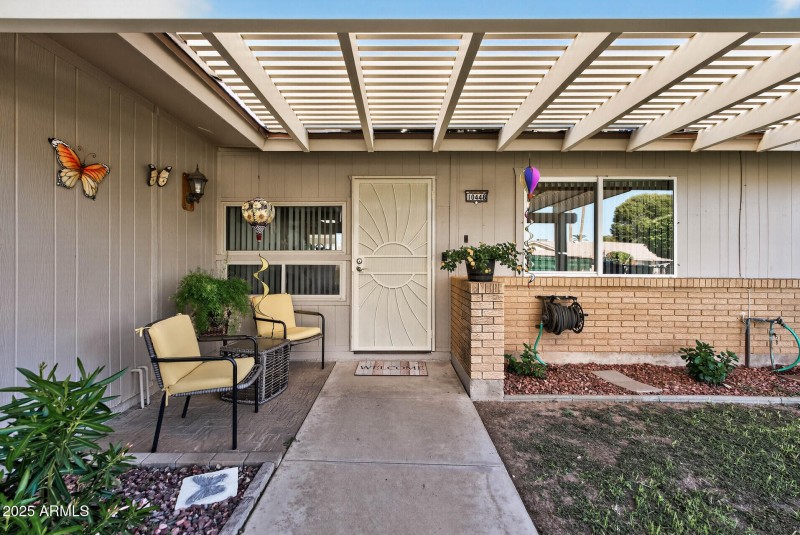 08_10448_W_Tropicana8_mls