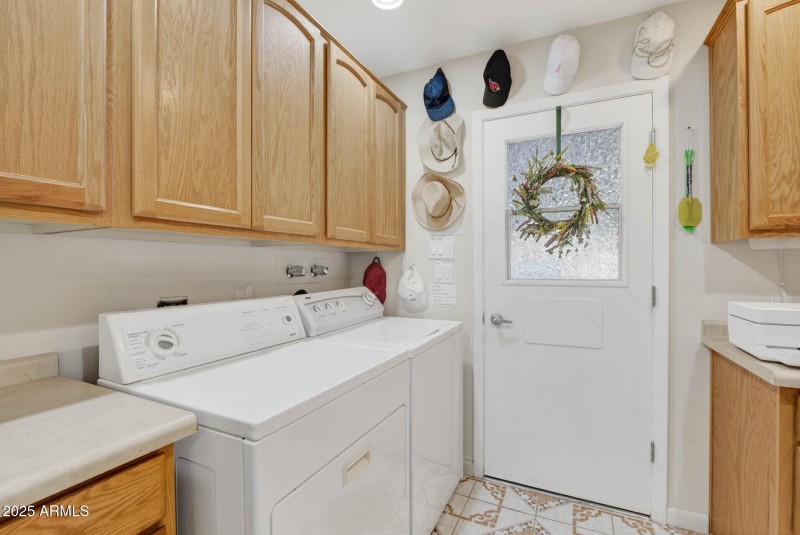 47_10448_W_Tropicana47_mls