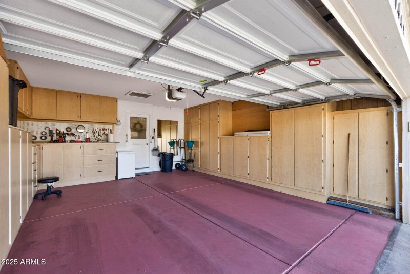 49_10448_W_Tropicana49_mls