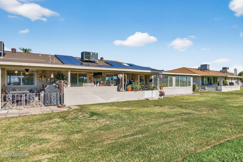 56_10448_W_Tropicana56_mls