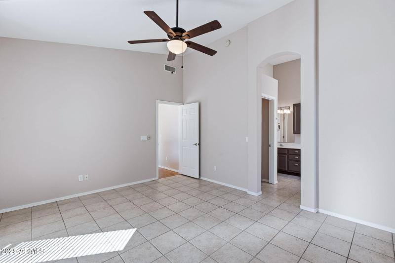 22-web-or-mls-Shannon-22