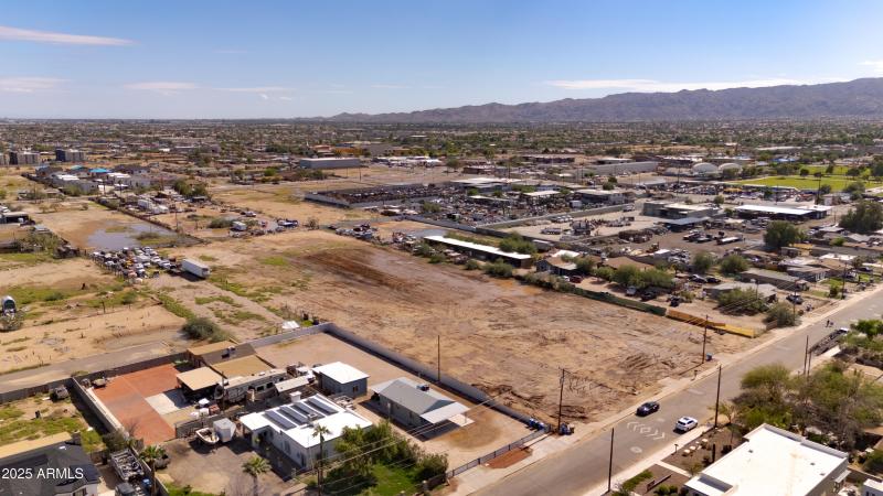 Levrose 9th St Photos(21)