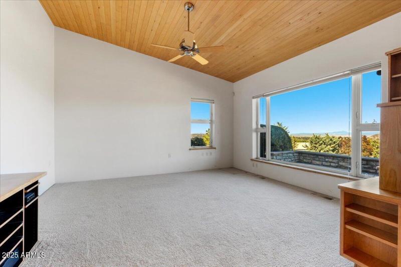 07-Living Room