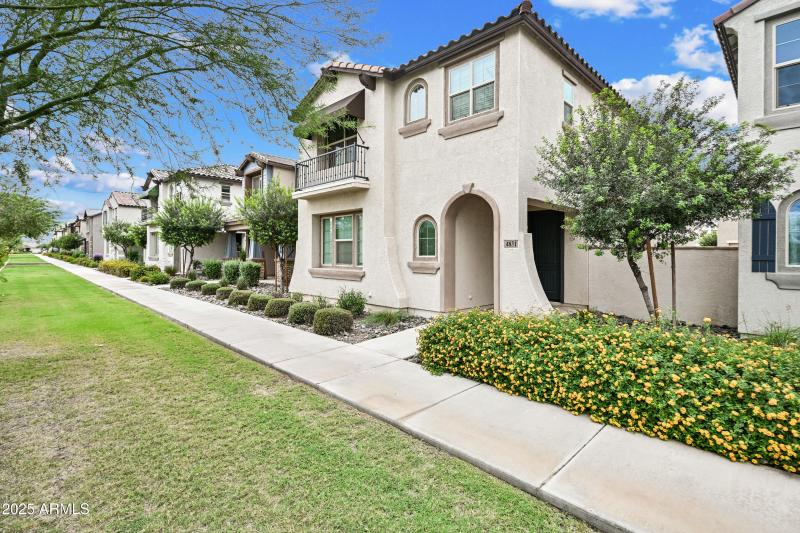 2-4831ST-ocupix-10-10-2025