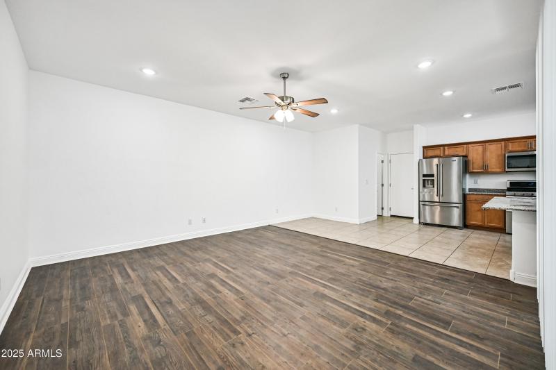 4-4831ST-ocupix-10-10-2025