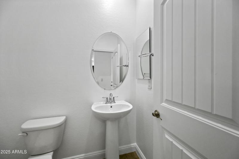 12-4831ST-ocupix-10-10-2025